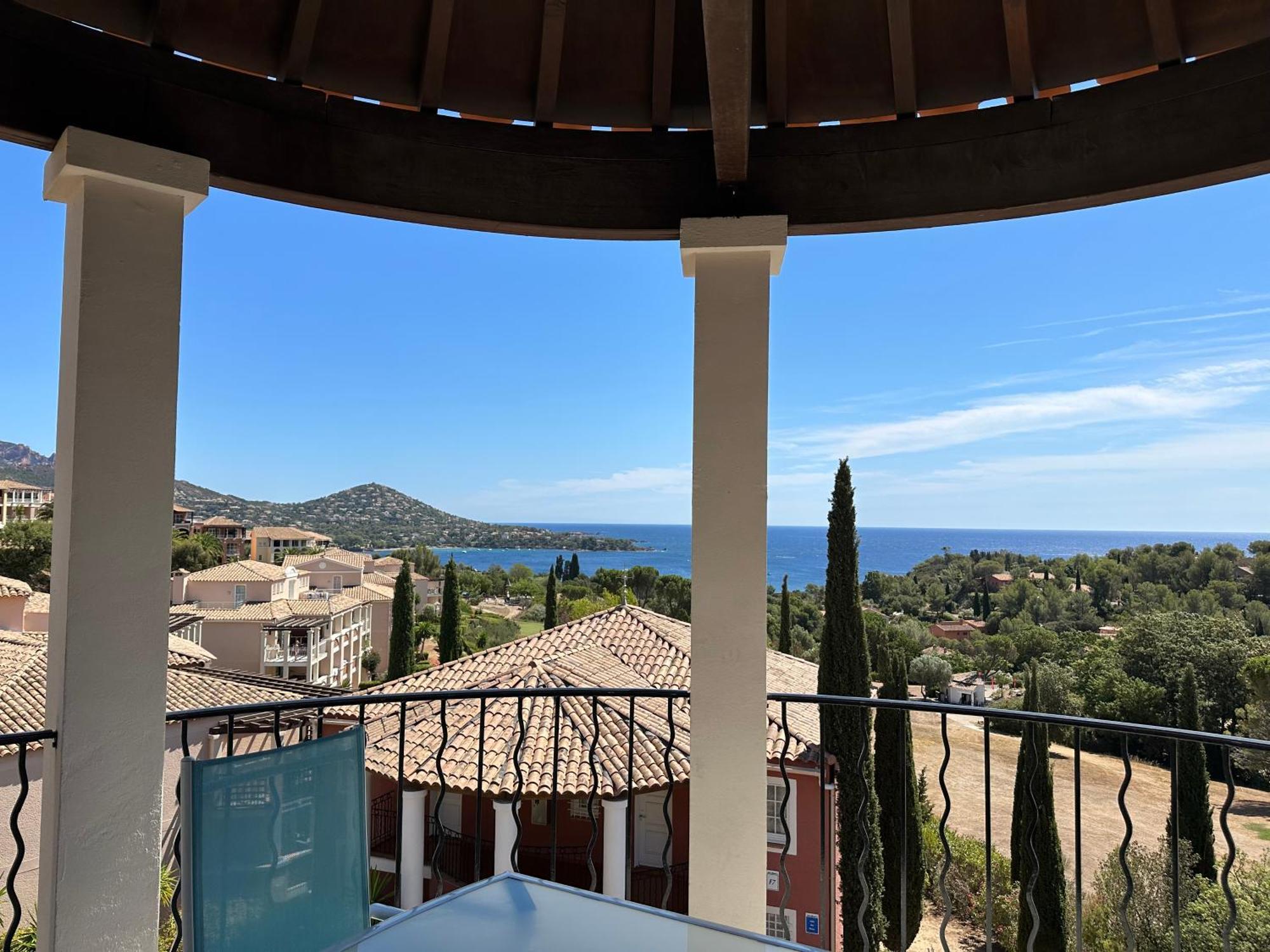 Cap Esterel Vue Mer Et Climatise Appartement Saint-Raphaël Buitenkant foto