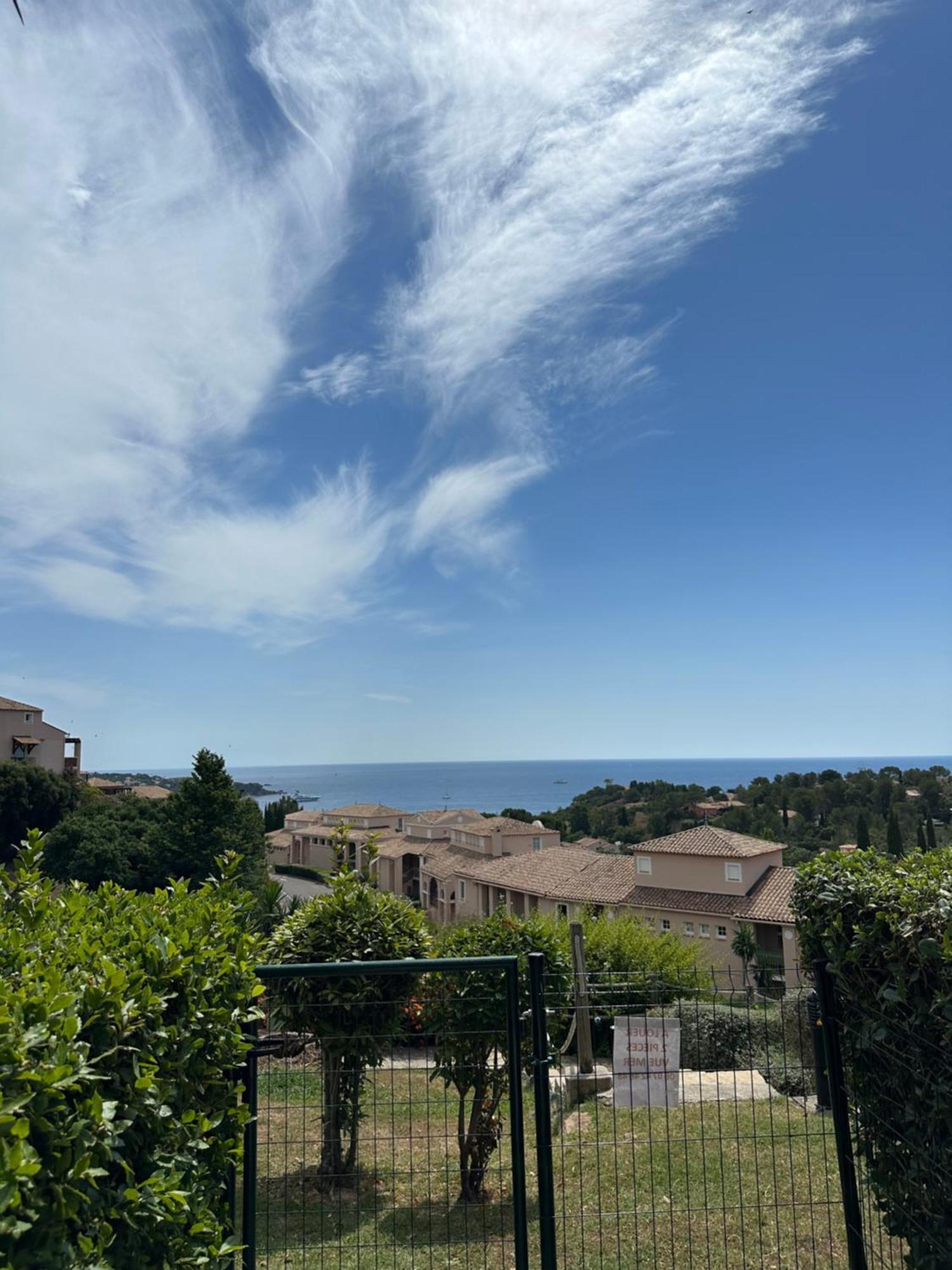 Cap Esterel Vue Mer Et Climatise Appartement Saint-Raphaël Buitenkant foto